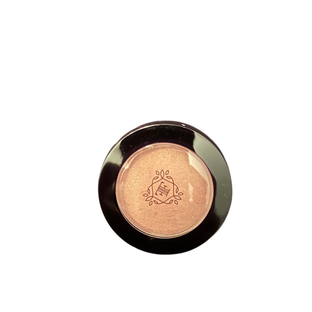 FANCY FACE
Dew-U
Cream highlight